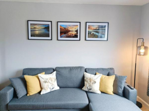 Largs Seaside Loft 2 R